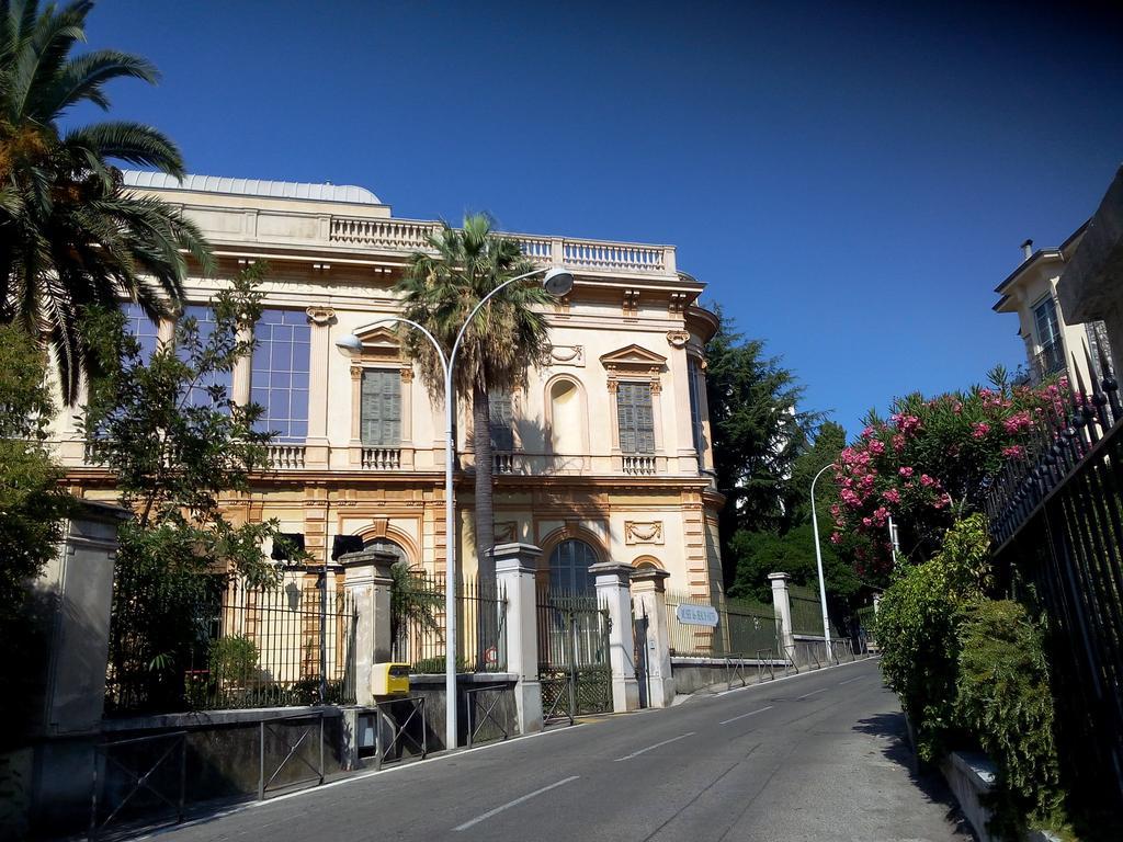ניס Villa Du Chateau מראה חיצוני תמונה